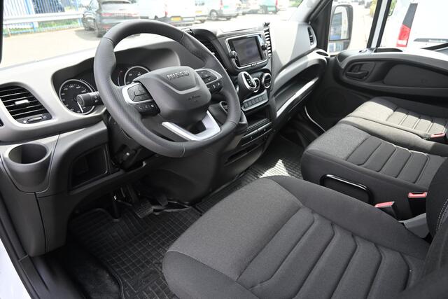 Iveco DAILY 35S18 L4H2 3.0 180 pk Hi-Matic LED, ACC, Geveerde stoel, Camera, Navigatie
