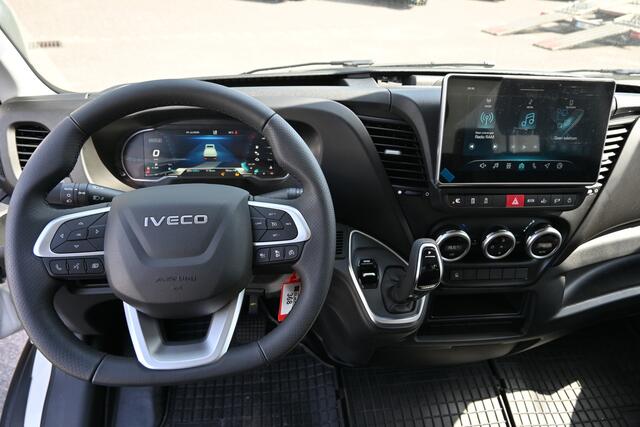 Iveco DAILY 35S18 3.0 180 pk Hi-Matic Open laadbak ACC, Geveerde stoel, Apple Carplay/Android Auto