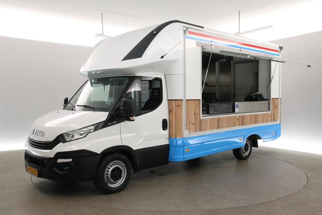 Iveco DAILY 35S14 2.3 410 | Foodtruck | Verkoopwagen | Patatkraam | Eventtruck | Snackwagen | Viskraam | Zijdeur | Airco | Camera