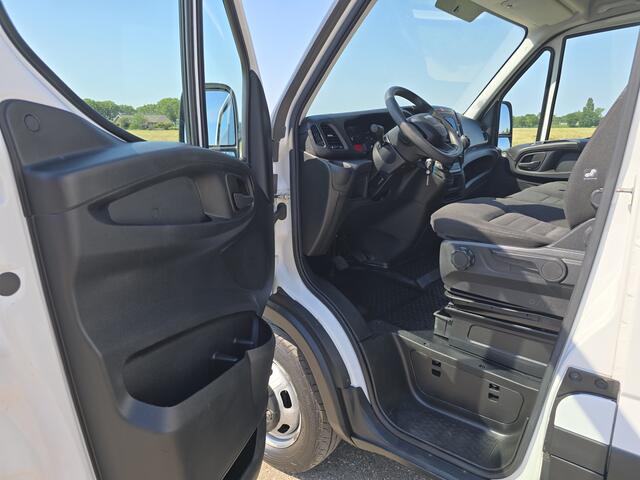 Iveco DAILY 35C14V 2.3 410 H2 L4 H2 - 140 Pk - Euro 6 - Airco - Cruise Control