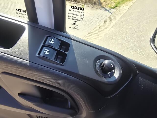 Iveco DAILY 35C14V 2.3 410 H2 L4 H2 - 140 Pk - Euro 6 - Airco - Cruise Control