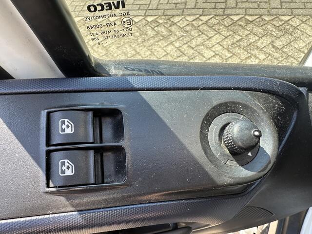 Iveco DAILY 35S14 2.3 Aut. Airco Bakwagen+Klep