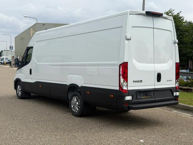 Iveco DAILY 35S18 L4H2 Automaat Airco Navi Cruisecontrol BPM VRIJ