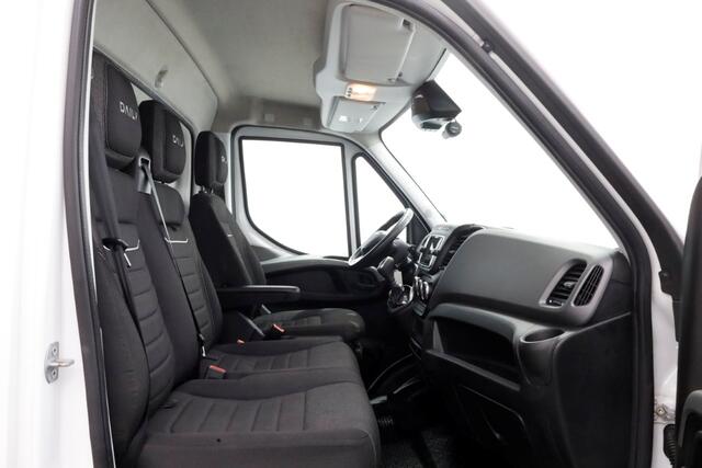 Iveco DAILY 35S16 3.0 160pk HiMatic Automaat Bakwagen met laadklep en zijdeur 02-2024
