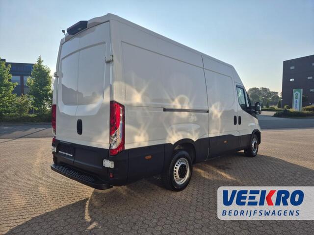Iveco DAILY 35S14 Automaat