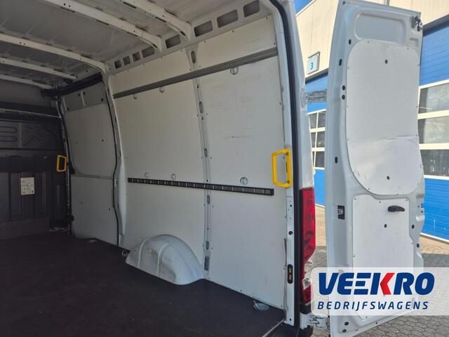 Iveco DAILY 35S14 Automaat