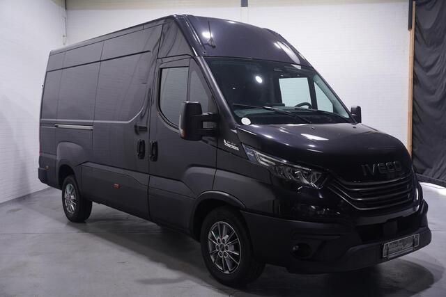 Iveco DAILY 35S21 210 pk L2H2 Aut. Ook als 180 pk op voorraad Vol opties, Trekhaak 3.500 kg, 3-zits