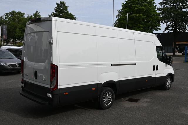 Iveco DAILY 35S18 3.0 180 pk L4H2 Maxi Hi-Matic LED, ACC, Geveerde stoel, Camera, Navigatie