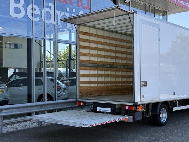 Iveco DAILY 35C18H 3.0 Bakwagen met laadklep | Zijdeur | Trekhaak | Dubbel lucht | Navi | Cruisec. | LED