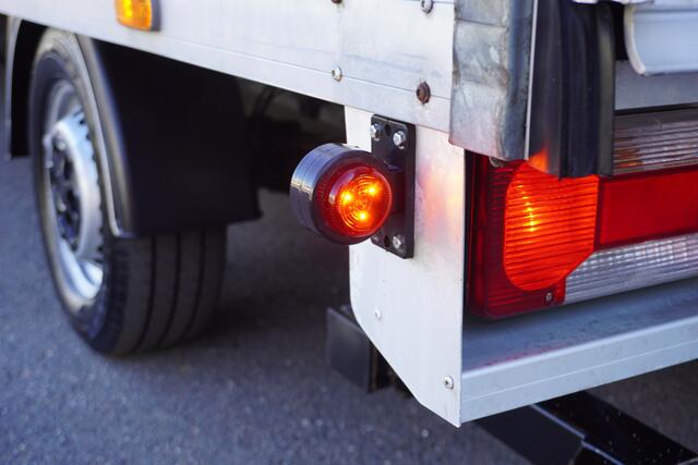 Iveco DAILY 35S18 3 liter 180pk Automaat Bakwagen Laadklep Zijdeur Airo Standkachel PTO