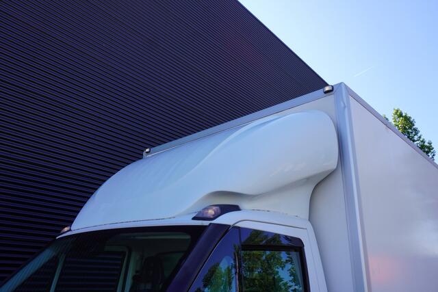 Iveco DAILY 35S18 3 liter 180pk Automaat Bakwagen Laadklep Zijdeur Airo Standkachel PTO