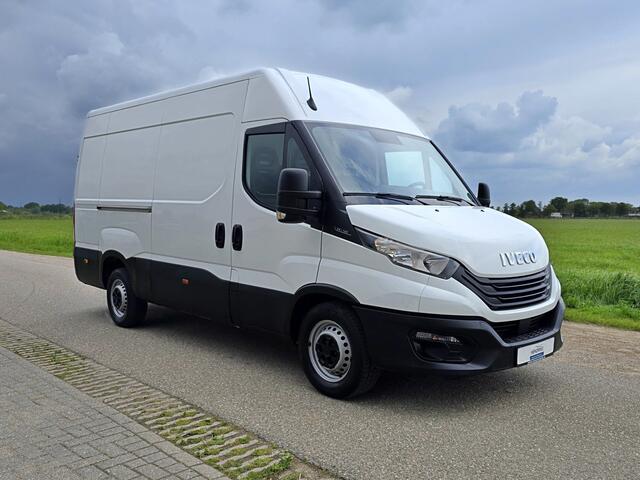 Iveco DAILY 35S14V 352L H2 - Euro 6 - 140 Pk - Dubbel Lucht - Airco - Cruise Control
