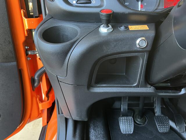 Iveco DAILY 35C14 2.3 375 Laadklep 500kg Trekhaak 3500kg trekgewicht Airco 2-Persoons Open laadbak Pick-up P-up Bakwagen Telefoonverbinding 1e eigenaar Euro 6 Bpm vrij !!!