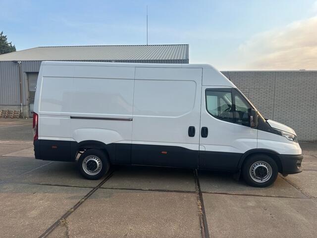 Iveco DAILY 35S16V L3H2