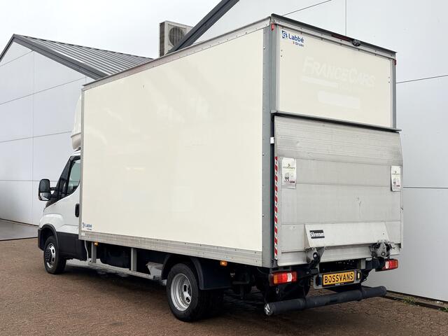 Iveco DAILY 35C16 3.0 160PK Laadklep Zijdeur Camera Climate Control Bluetooth Bakwagen Meubelbak Koffer