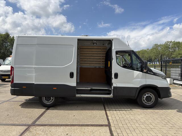 Iveco DAILY 35S16V HA8 2.3L 160pk L3H2 W3520L | Automaat | Adaptive Cruise | Camera | Trekhaak |