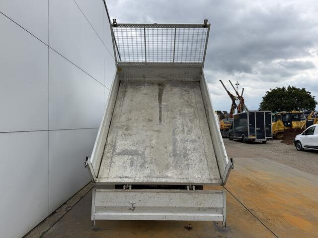 Iveco DAILY 35C16 3.0 Dubbele Cabine Kipper Dubbellucht 3,5t Trekhaak 6 Stoelen Airco Cruise Control Benne Tipper