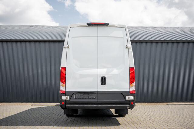 Iveco DAILY 35S16 | L4H2 | 157 PK | 3-Zits | Airco | Parkeersensoren