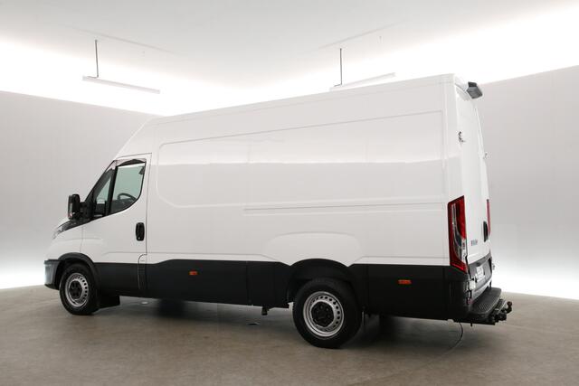 Iveco DAILY 2.3 160PK L2H2 | 3500KG Trekgew. | Trekhaak | Clima | 3 Zits | Parkeersens.