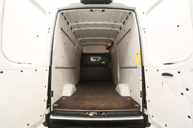 Iveco DAILY 2.3 160PK L2H2 | 3500KG Trekgew. | Clima | 3 Zits | Parkeersens.