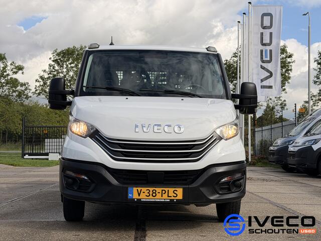 Iveco DAILY 35C14 A8 2.3L 140pk W4100 | Dubbele cabine | Automaat | Dubbellucht | Climate control | Apple car play