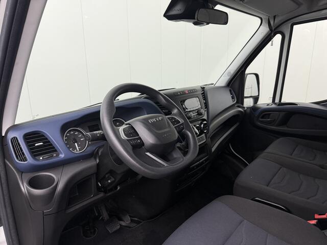 Iveco DAILY 35C16 Hi-Matic Automaat Bakwagen+Laadklep | Airco | Cruise | 3-Zits