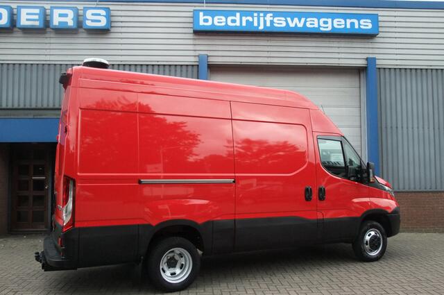 Iveco DAILY 35C14V 2.3 352 H3 L3 / Dubbel lucht/ 3500kg trekgewicht/ Nette auto!