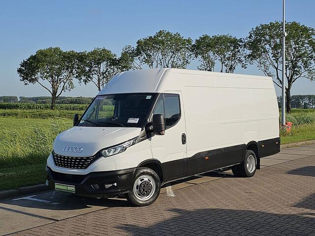 Iveco DAILY 35C18HV 3.0 410 L4H2 Cruise control, Airco, Pdc, Navi, Camera, Led, Climatecontrol, Trekhaak
