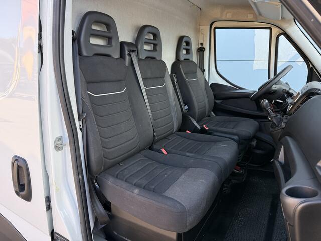 Iveco DAILY 35S14 2.3 140PK L2H2 Cruise Control 3.5t Trekgewicht Camera Airco Bluetooth