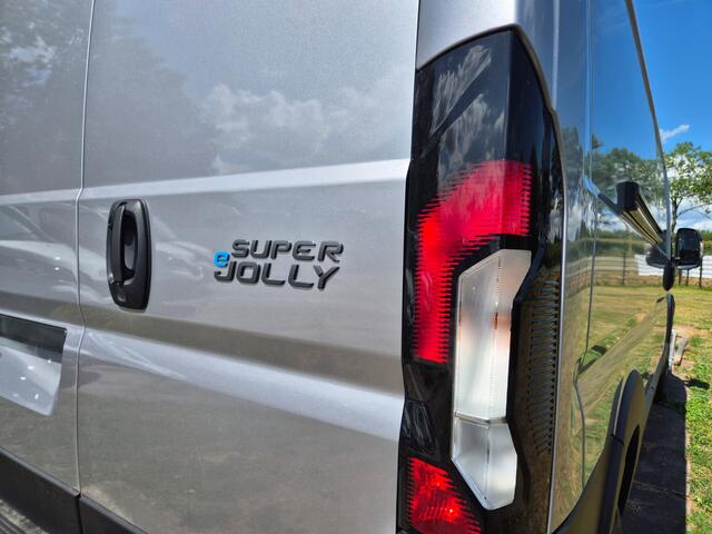 Iveco SuperJolly 4.25t L3H2 Heavy 110 kWh Artense Grey Full Option Adaptieve Cruise Control, Navigatie, LED Koplampen