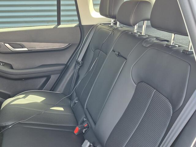 Jaecoo 5 1.5 T-GDi SHS-H Exclusive Full Hybride Automaat met lederen bekleding, 20 Inch Lichtmetalen velgen en Navigatie en Camera Direct leverbaar!