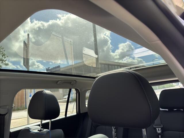 Jaecoo 5 EV Exclusive 61 kWh Panoramadak | Sony | Ambient light