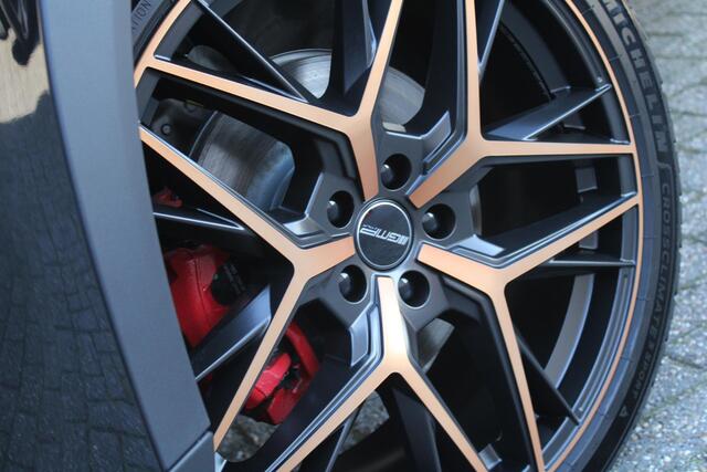 Jaecoo 7 1.5 GDI Exclusive PHEV BLACK EDITION Automaat, Schuif-Kanteldak, 1500 KG trekgewicht, Navigatie, 20" LM velgen, Elektrische achterklep, Luxe lederen bekleding, 7 jaar garantie