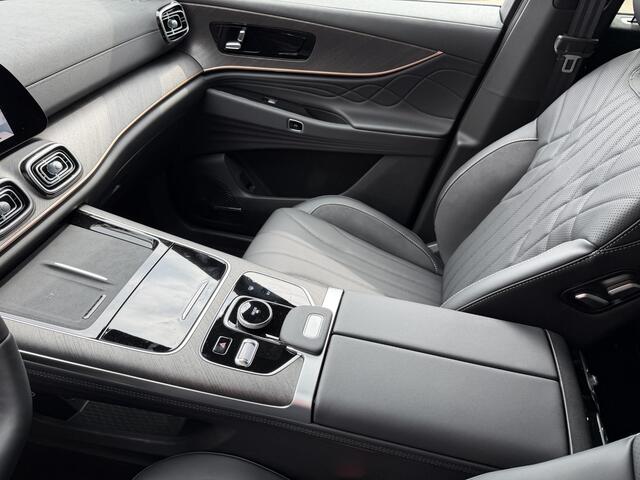Jaecoo 8 1.5 SHS-P Exclusive 7p