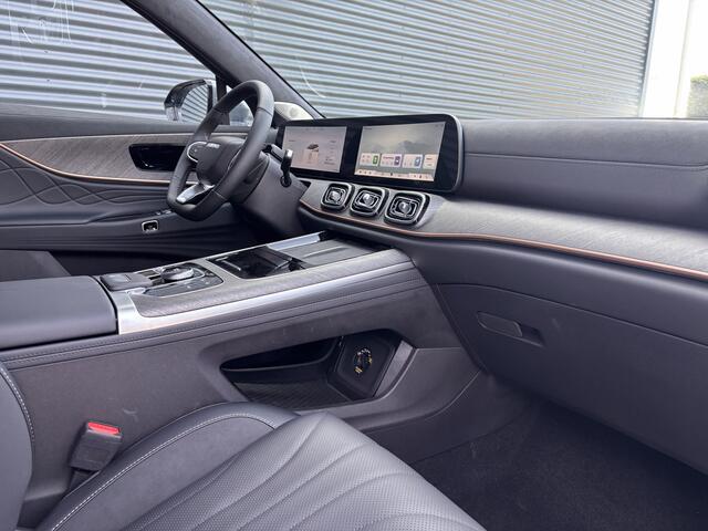 Jaecoo 8 1.5 SHS-P Luxury Plug-In Hybride met Lederen Bekleding, Massage functie, 22 Inch Velgen en Navigatie en Direct leverbaar!