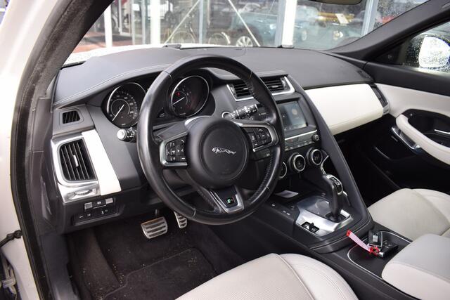 Jaguar E-Pace 2.0 P250 AWD R-Dynamic SE | Meridian | Leer | Stoelverw. | Camera