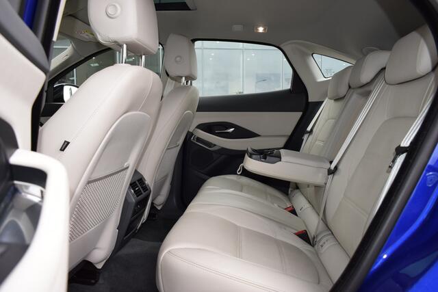 Jaguar E-Pace 2.0 P200 AWD R-Dynamic S | 360° Camera | Navigatie | Panoramadak | Stoelverwarming |