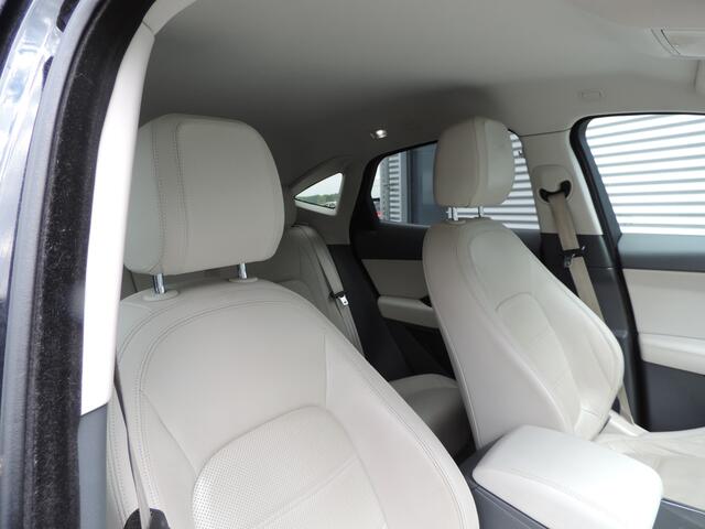 Jaguar E-Pace 2.0 D150 R-Dynamic S