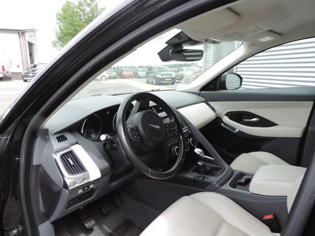 Jaguar E-Pace 2.0 D150 R-Dynamic S