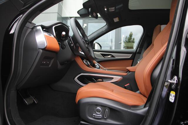 Jaguar F-PACE 2.0 P400e PHEV R-Dynamic HSE
