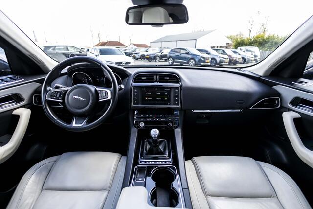 Jaguar F-PACE 2.0 R-Sport E-Performance 20d | Pano | Stoelv voor & achter |