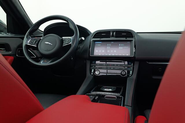Jaguar F-PACE 3.0 S AWD 30d | Pano | Schnitzer | Leer | Meredian | Trekhaak