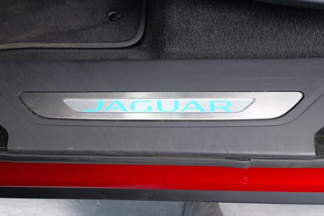 Jaguar F-PACE 3.0 S AWD 30d | Pano | Schnitzer | Leer | Meredian | Trekhaak