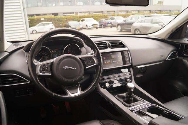 Jaguar F-PACE 2.0d 180pk AWD Prestige -LEER-NAVI-CAM-ECC-