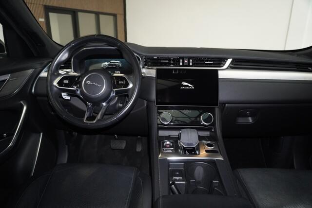 Jaguar F-PACE 2.0 P400e R-Dyn. HSE