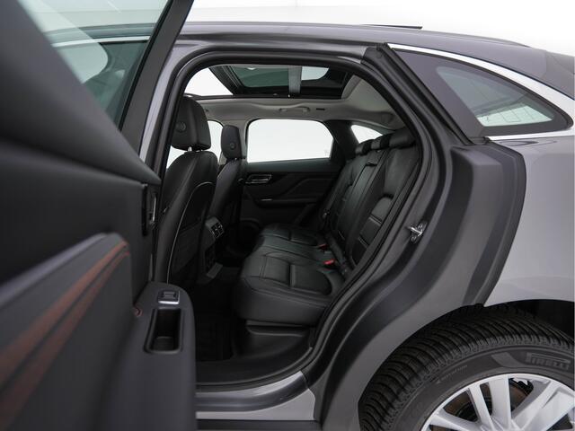 Jaguar F-PACE 2.0 Portfolio AWD 20d Aut. *PANO | LEATHER | XENON | DIGI-COCKPIT | KEYLESS | CAMERA | MERIDIAN-SOUND | HEATED-COMFORTSEATS | NAVI-FULLMAP | SHIFT-PADDLES | ECC | PDC | CRUISE | 19''ALU*