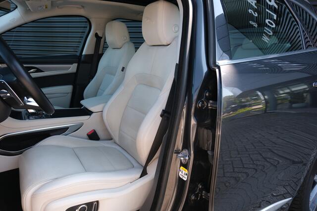 Jaguar F-PACE 2.0 P400e PHEV R-Dynamic HSE | Trekhaak | Ivory Windsor Leer | Complete uitvoering