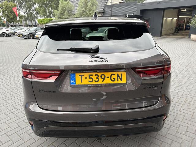 Jaguar F-PACE 2.0 P400e PHEV SE R-Dynamic | Panoramadak | Camera | NL-Auto |