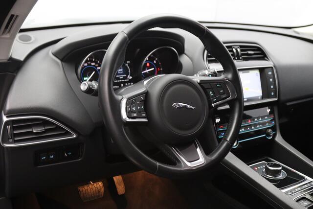 Jaguar F-PACE 2.0 Prestige AWD 20d 180 PK Automaat, Cruise Control, Camera, Leder, LED