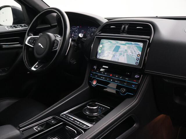 Jaguar F-PACE 2.0T 250 PK AWD R-SPORT + PANORAMA | ADAPTIVE CC | MERIDIAN AUDIO | STOELVERW. V+A | CAMERA